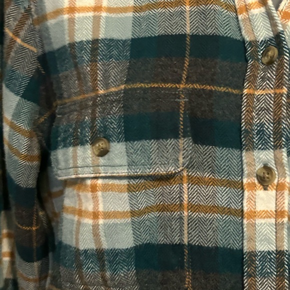 American Eagle Women's Ahh-Mazingly Soft Flannel Shirt Green Plaid Size Medium - Picture 4 of 8